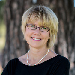 Doctor Phelps Sandal Orgyn Renaissance Healthcare